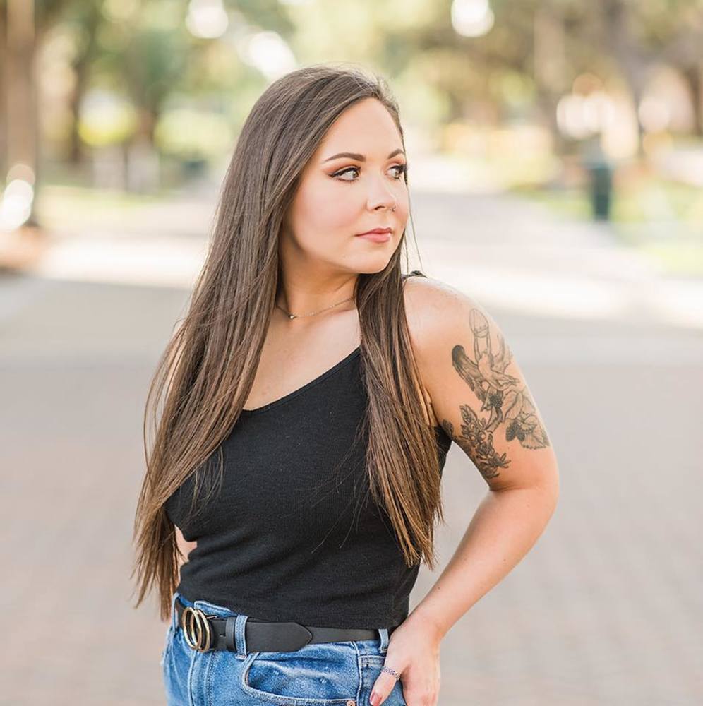 Meet your Posher, Haley